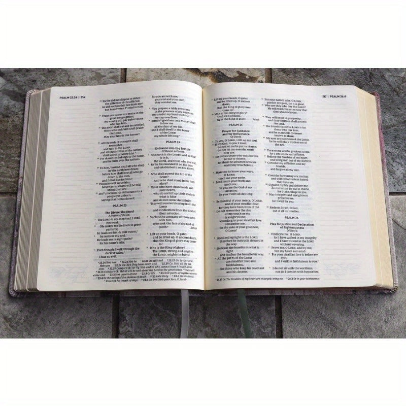 Artisan Collection Bible (Hardcover)