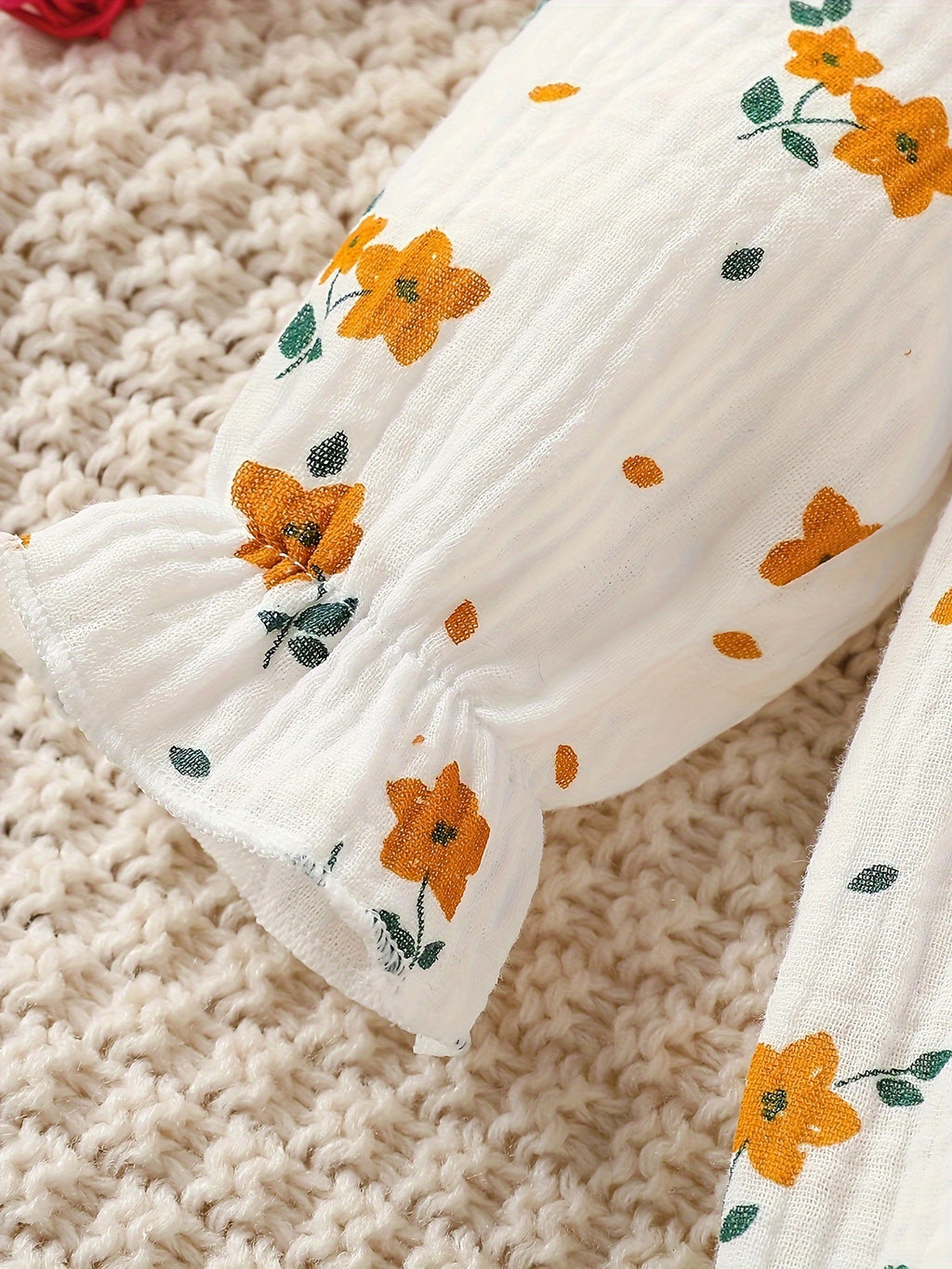 Baby's Bowknot Decor Flower Pattern Cotton Bodysuit