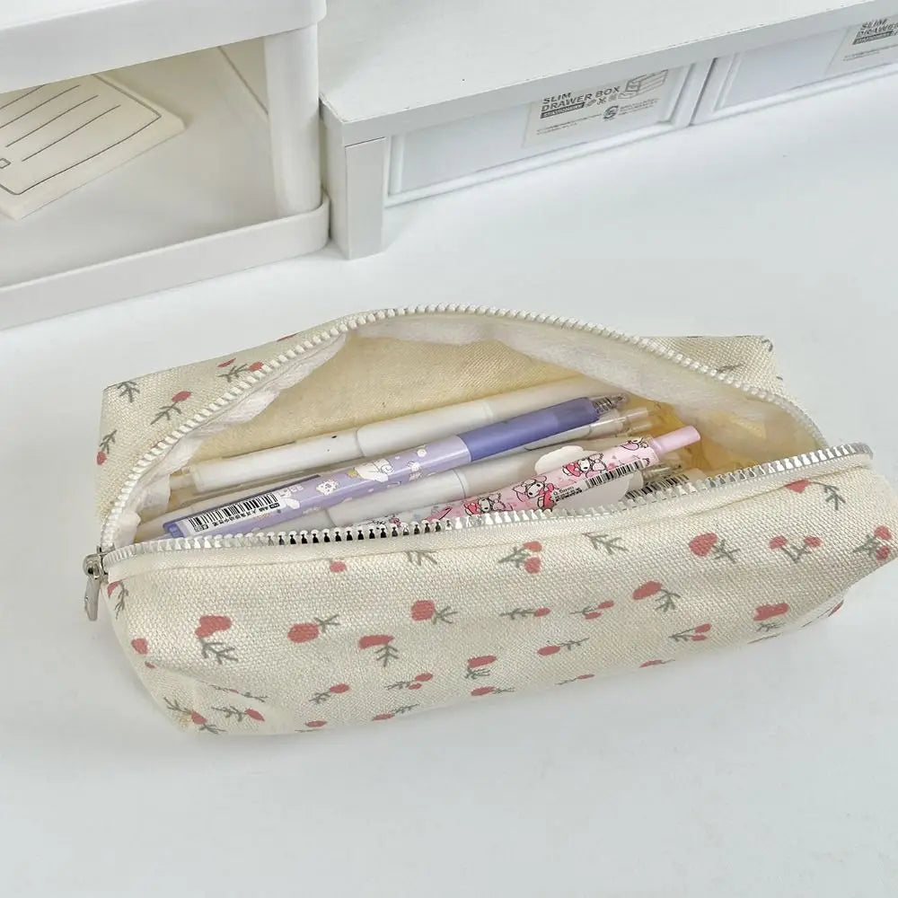 Small Fresh Floral Pen Bag Large Capacity Pencil Case