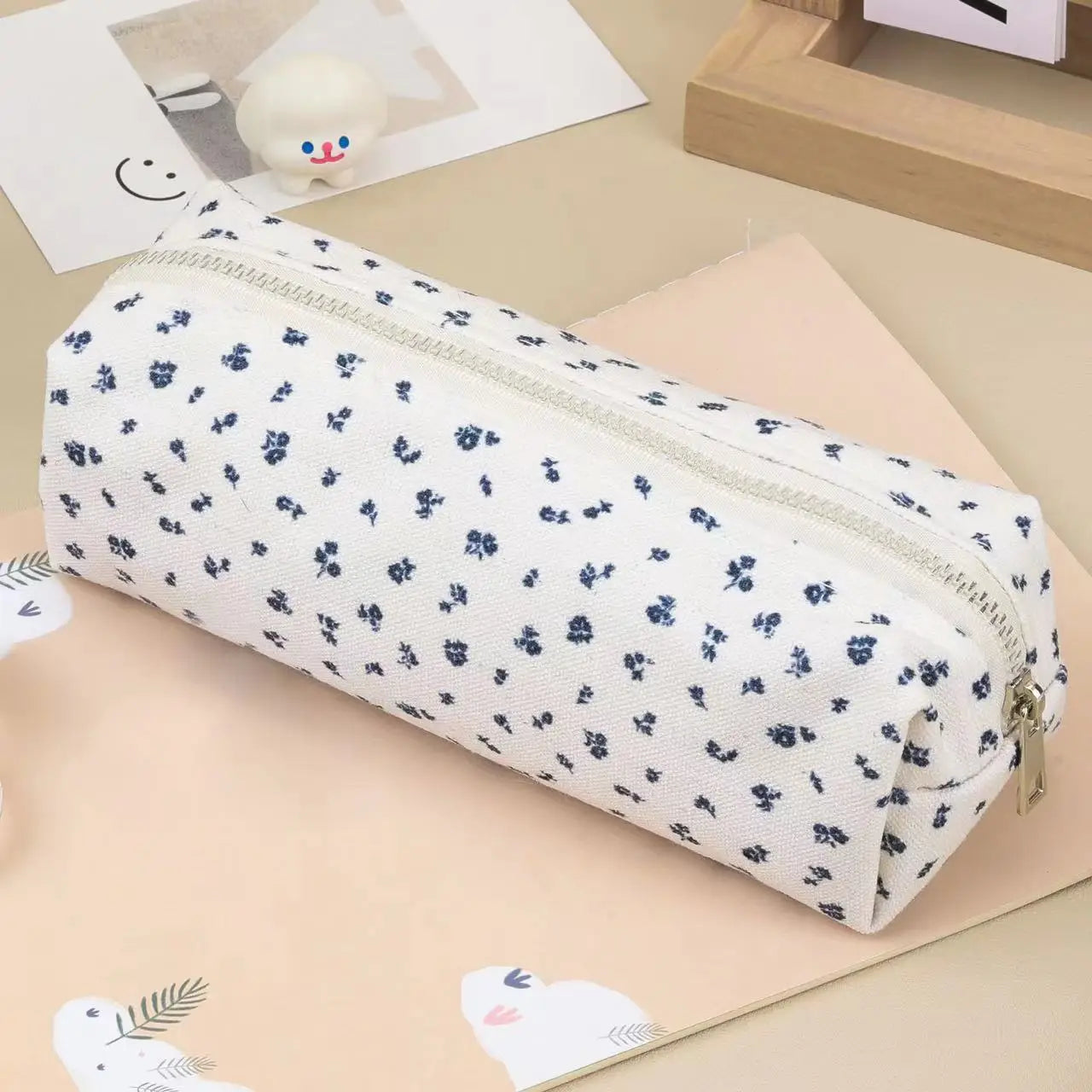 Cartoon Floral Printing Pen Bag