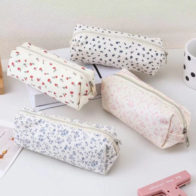 Cartoon Floral Printing Pen Bag