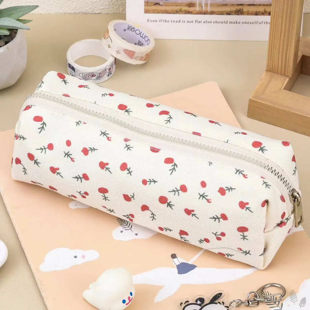 Cartoon Floral Printing Pen Bag