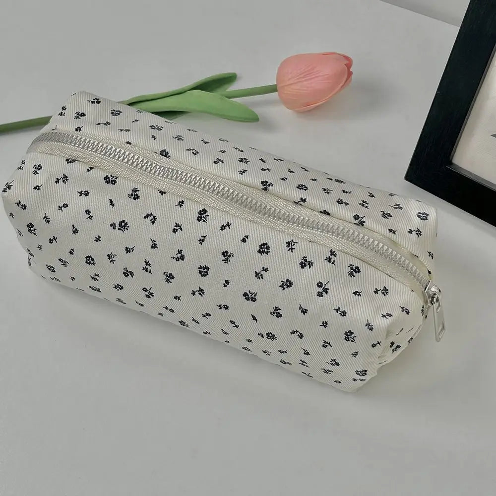 Small Fresh Floral Pen Bag Large Capacity Pencil Case