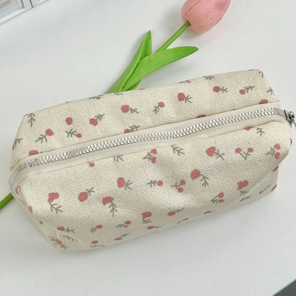 Small Fresh Floral Pen Bag Large Capacity Pencil Case